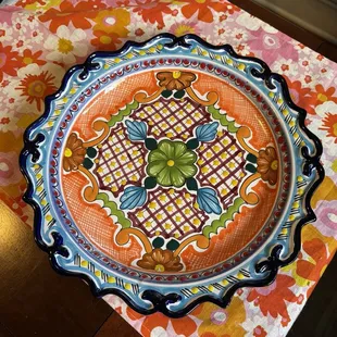 You can even buy beautiful Mexican serving dishes at El Sabor de Puebla!