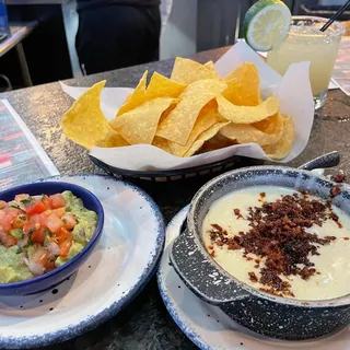 Fresh-Made Guacamole