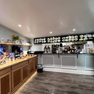 sushi and sashimi, interior