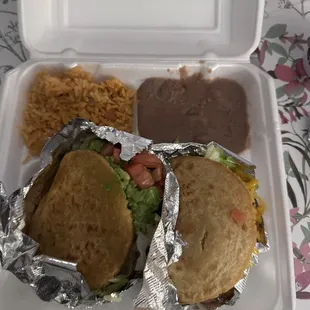 Gorditas plate