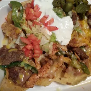 Mixed Fajita nachos..