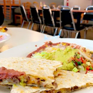 El Salamar Restaurant
