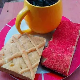Variedad de pan dulce salvadoreño!!