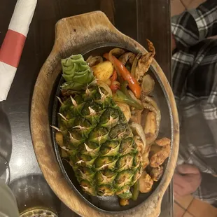 Hawaiian fajitas comes with delicious pineapple