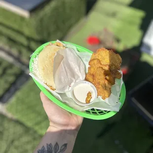 Arepa de Poyo con Queso