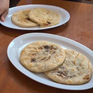 Pupusas - Revueltas and Queso with Loroco