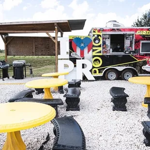 Sandwichon de Clermont , ambiente bueno y limpio