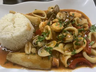 La Hacienda Peruvian Food