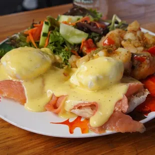 Eggs Benedict with salmon