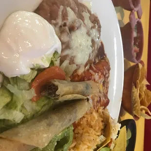 food, chicken wings and fried chicken