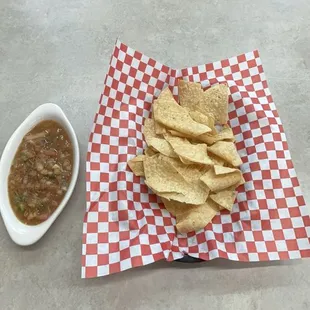 Chips &amp; Salsa