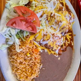3 combo Enchiladas...delicious beef, chicken and cheese
