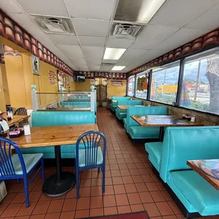 the inside of a diner