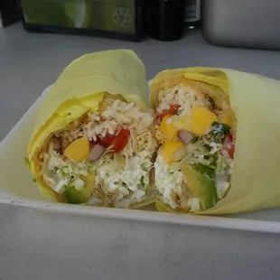 Grill mahi burrito