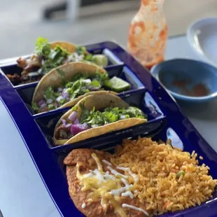 Al pastor tacos