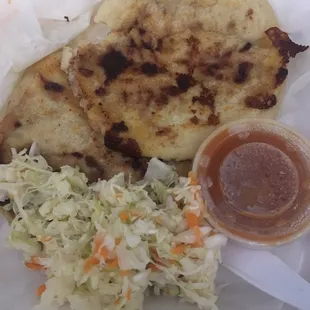 Pupusas Revueltas