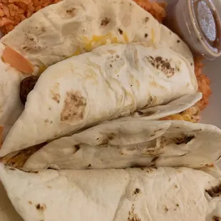 a plate of mexican food