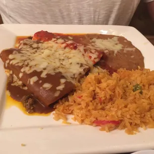 Enchiladas 1 cheese 1 beef with beef burrito. Ground beef enchilada was excellent.