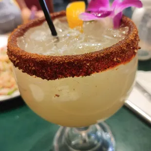 a close up of a margarita