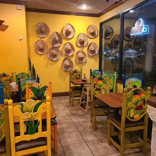 Right side of the dining area - cute chairs