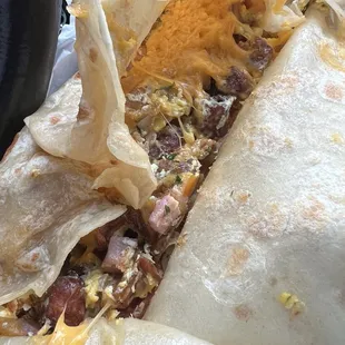 2024.12.27 3 Loco breakfast burrito - ham, sausage, bacon