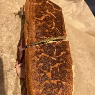 Cubano