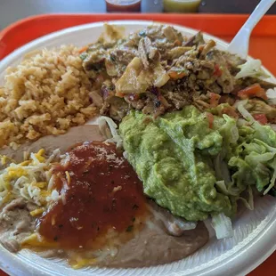 Green chili pork plate
