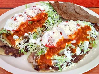 La Cocina Mexican Restaurant and Catering