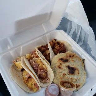 Frijol Con Queso Tacos