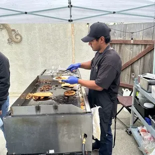 Jose's order is being made birria tacos