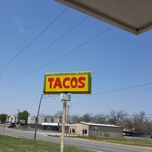 a taco's sign