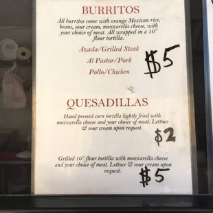 Burritos y quesadillas!  Burritos and Quesadillas!