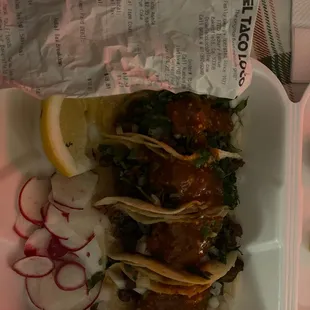 Ordered 5 and they gave me 4. Please make sure to check your food before you leave. Tacos weren't good too salty. Overall bad experience.