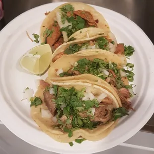 Carnitas and chicken tacos