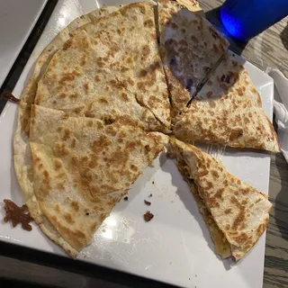 Macho Quesadilla