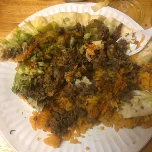 a plate of mexican food