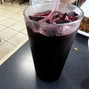 Aqua agua fresca de jamaica (hibiscus drink) 32oz