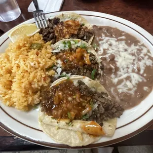 Carne asada taco plate