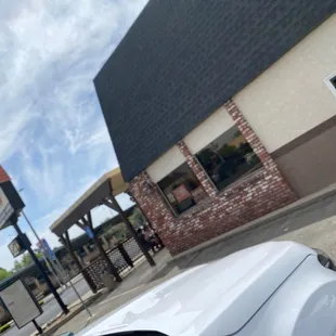 El Taco Rico Porterville California. Parking lot view.