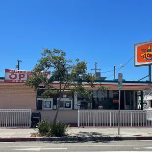 the front of a restaurant