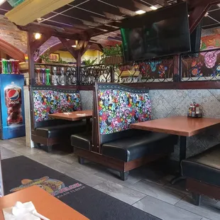 colorful dining room