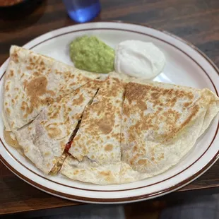 quesadilla and guacamole