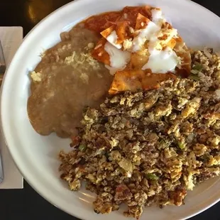 Machacado with egg plate