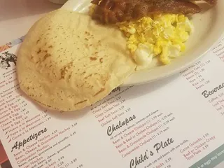 Mague's Cafe