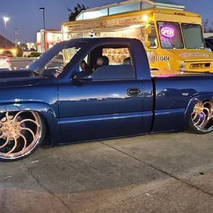 If you see this truck at El Tapatio #2 you know I'm there!