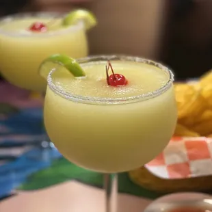 Frozen med Margaritas are very frozen! Yay!!!