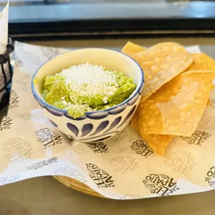 Guacamole and chips