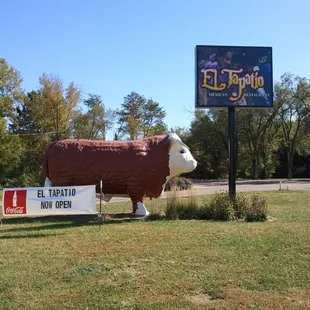 Front of El Tapatio in Manhattan, KS