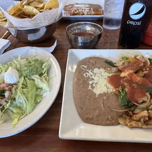 Lunch chicken fajitas