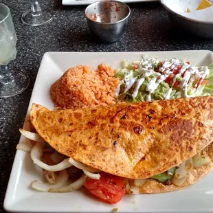 Steak fajitas quesadilla